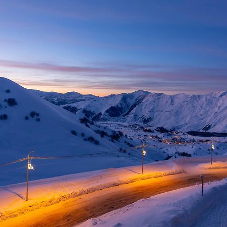 شقة Gudauri Mountain Views المظهر الخارجي الصورة